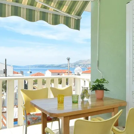 Apartment Santo - Okrug Gornji *