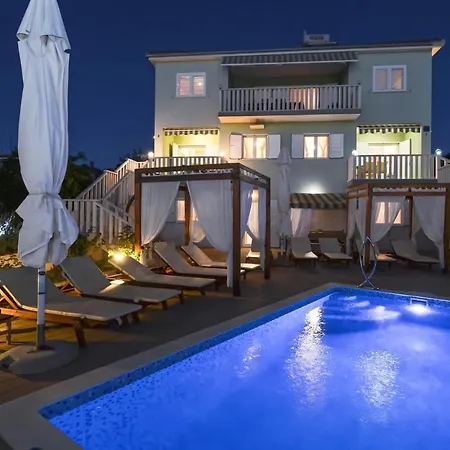 Apartment Santo - Okrug Gornji Trogir