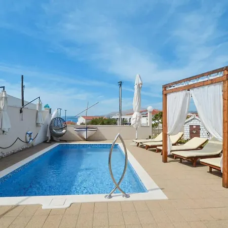 Santo - Okrug Gornji Apartment