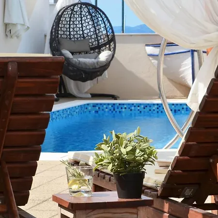 Apartment Santo - Okrug Gornji *