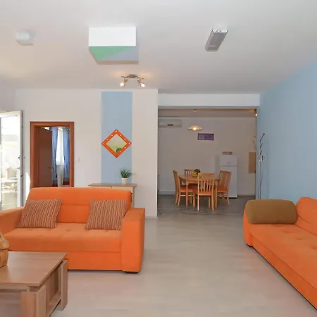Santo - Okrug Gornji Apartment *