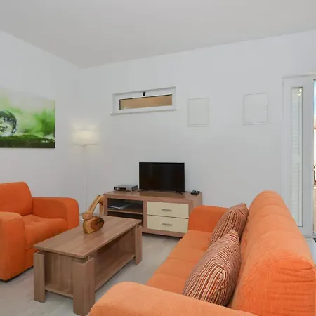 Santo - Okrug Gornji Apartment
